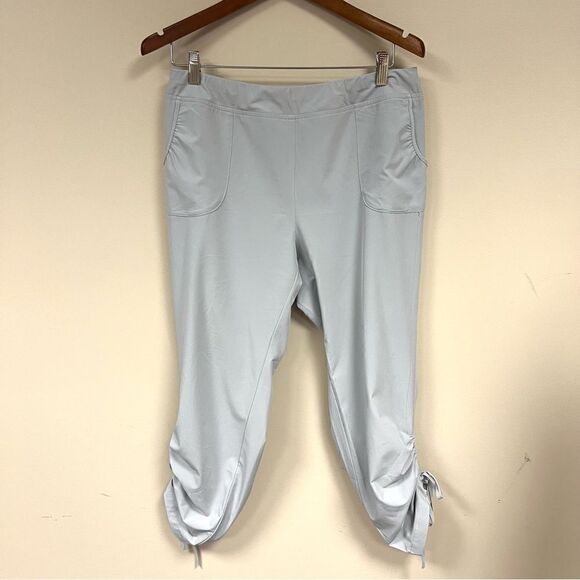 Chicos lightweight grey joggers    Size Med/8 - Picture 2 of 9